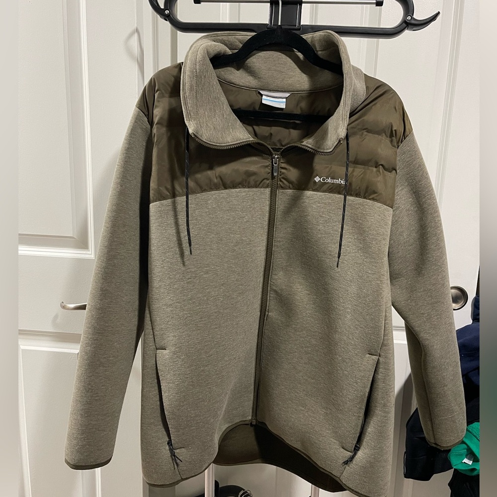 Woman’s Columbia zip up- Size 2X